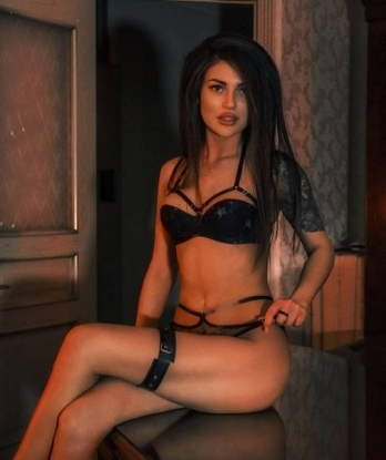 Анкета проститутки Камилла - Фото 1, Славск, 25 лет, №1667